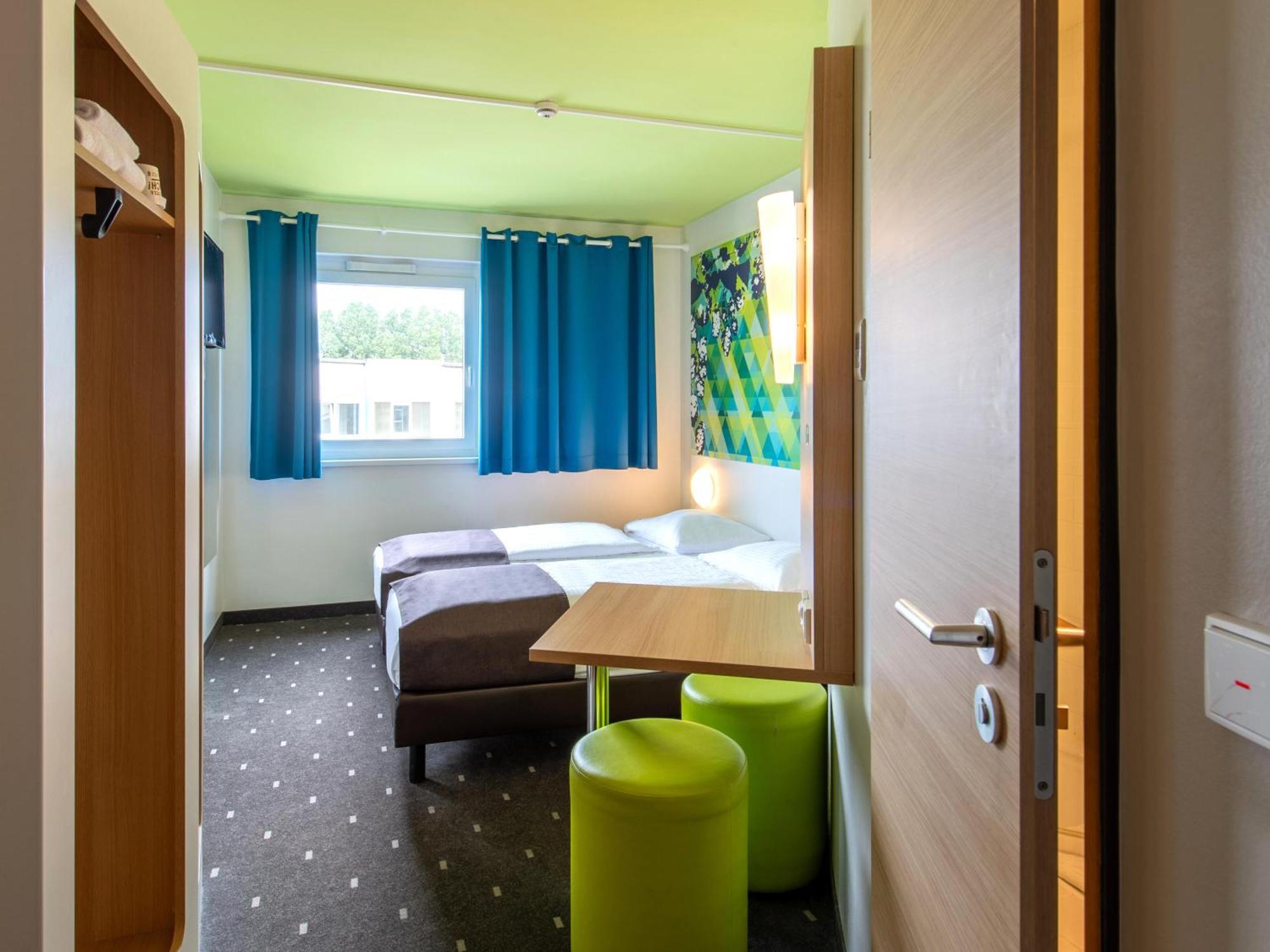 B&B Hotel Erlangen-Sued Extérieur photo